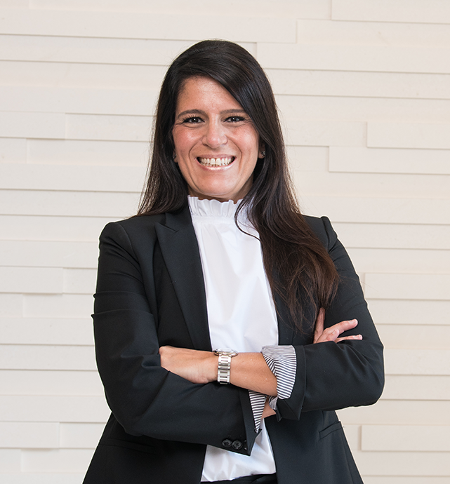 Endodontist in Jacksonville, FL Dr. Daniella S. Peinado Endodontist